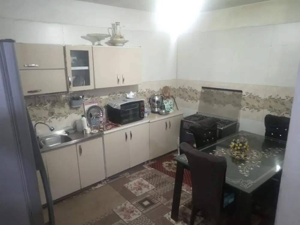 رهن کامل طبقه دوم خانه ۶۵ متری