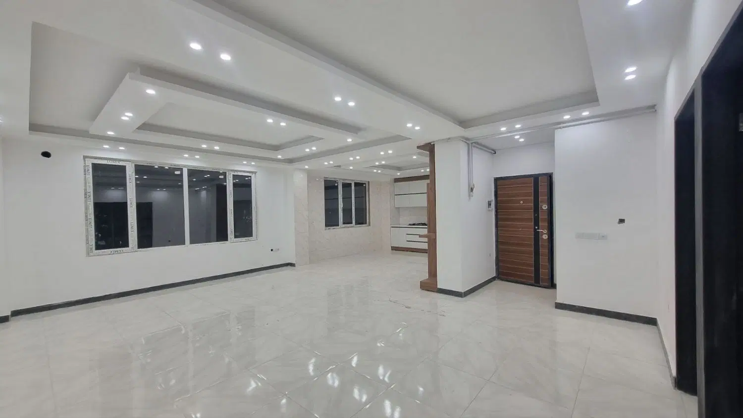 اپارتمان ۱۲۰ متری جهانگیری