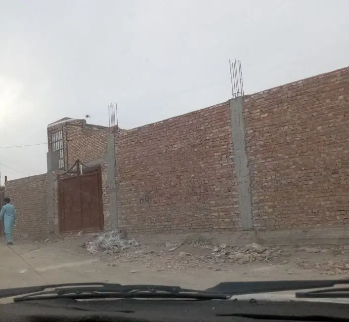 زمین سیادگ