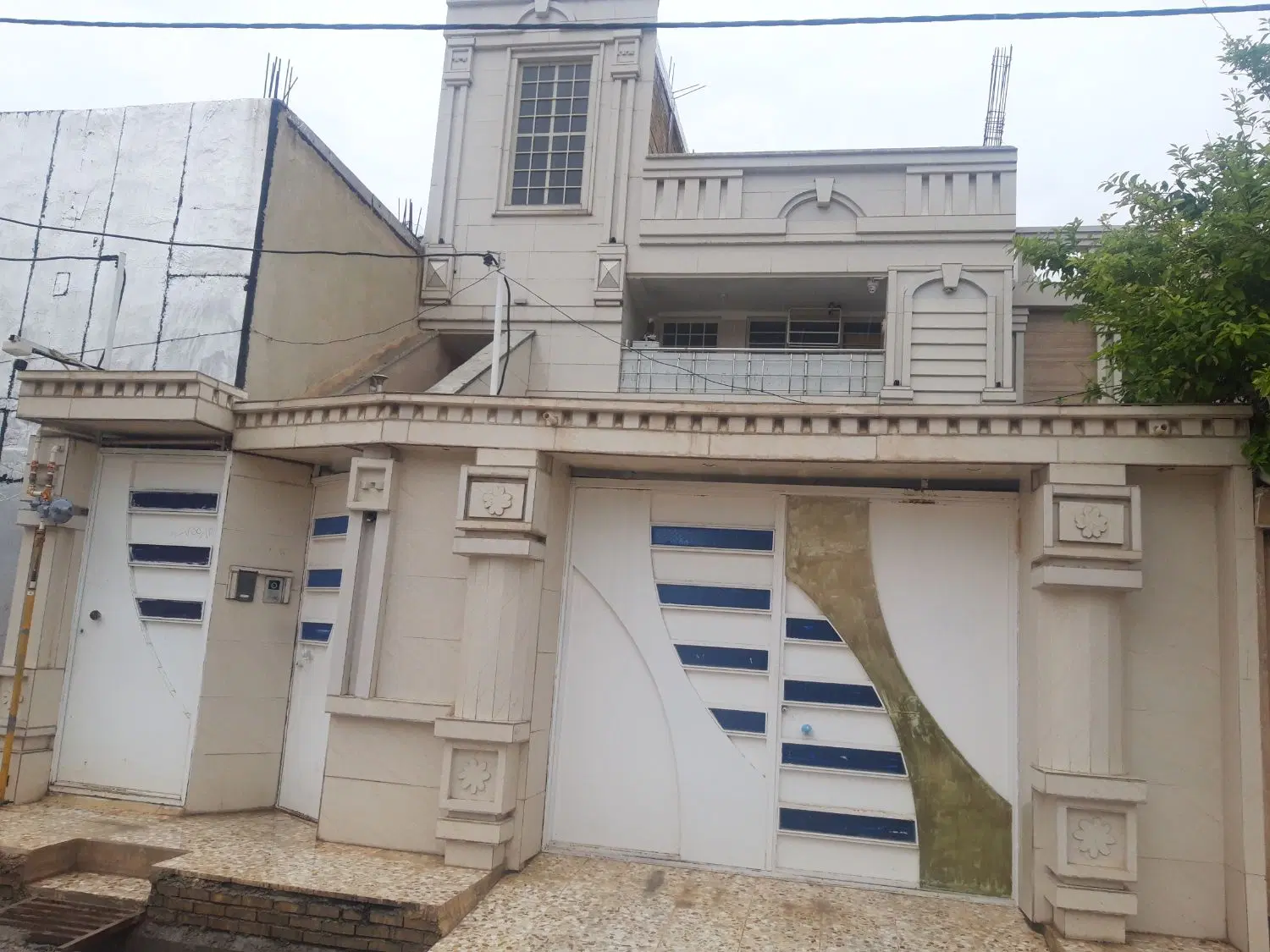 خانه دوطبقه نوساز حافظ جنوبی
