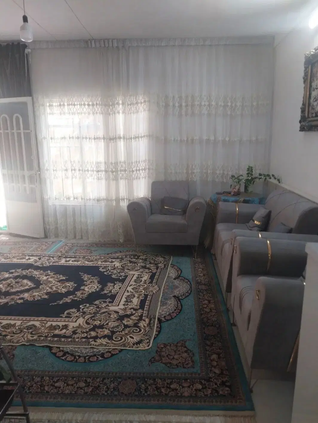 همخونه