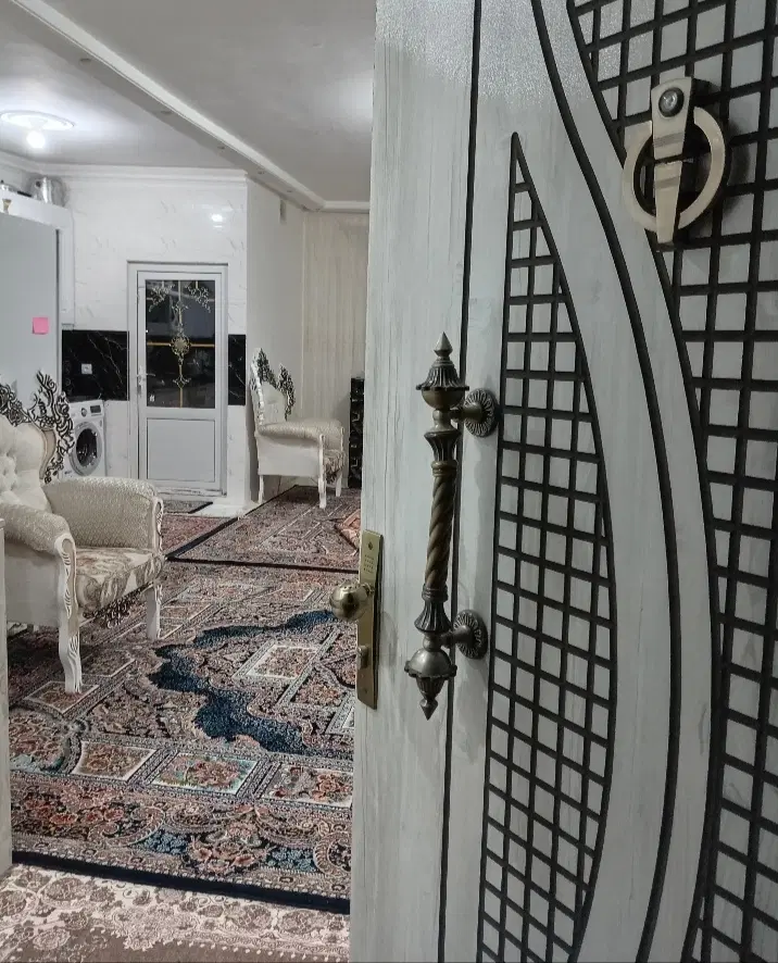 دوطبقه ویلایی خیابان راهنمایی ۲۰
