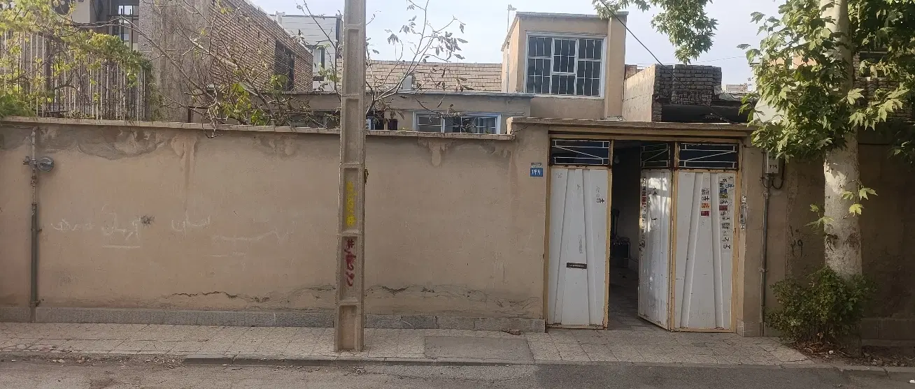 خانه ویلایی شهرک مدنی