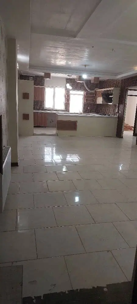 دانشجو ۳۰ ویلایی