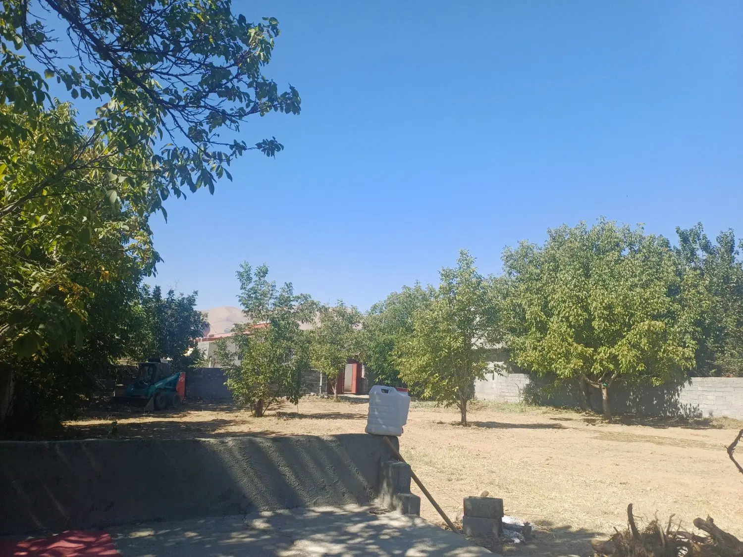 زمین ۸۰۰متری واقع درکمربندی بهشت محمدی