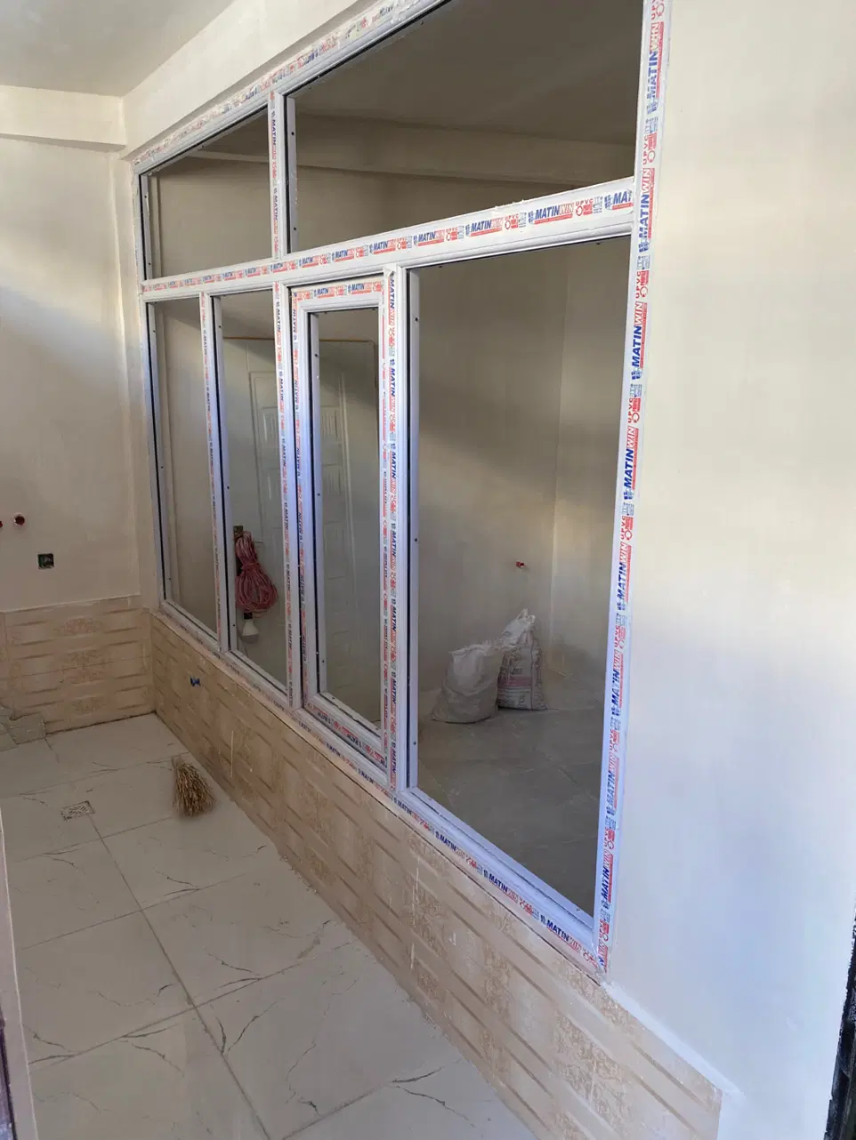 همکف ۶۰ تک خواب شمس تبریزی اصولی