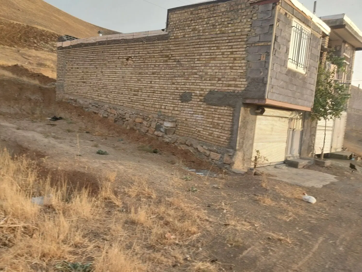 یک قطعه زمین در نایسر  به فروش میرسد