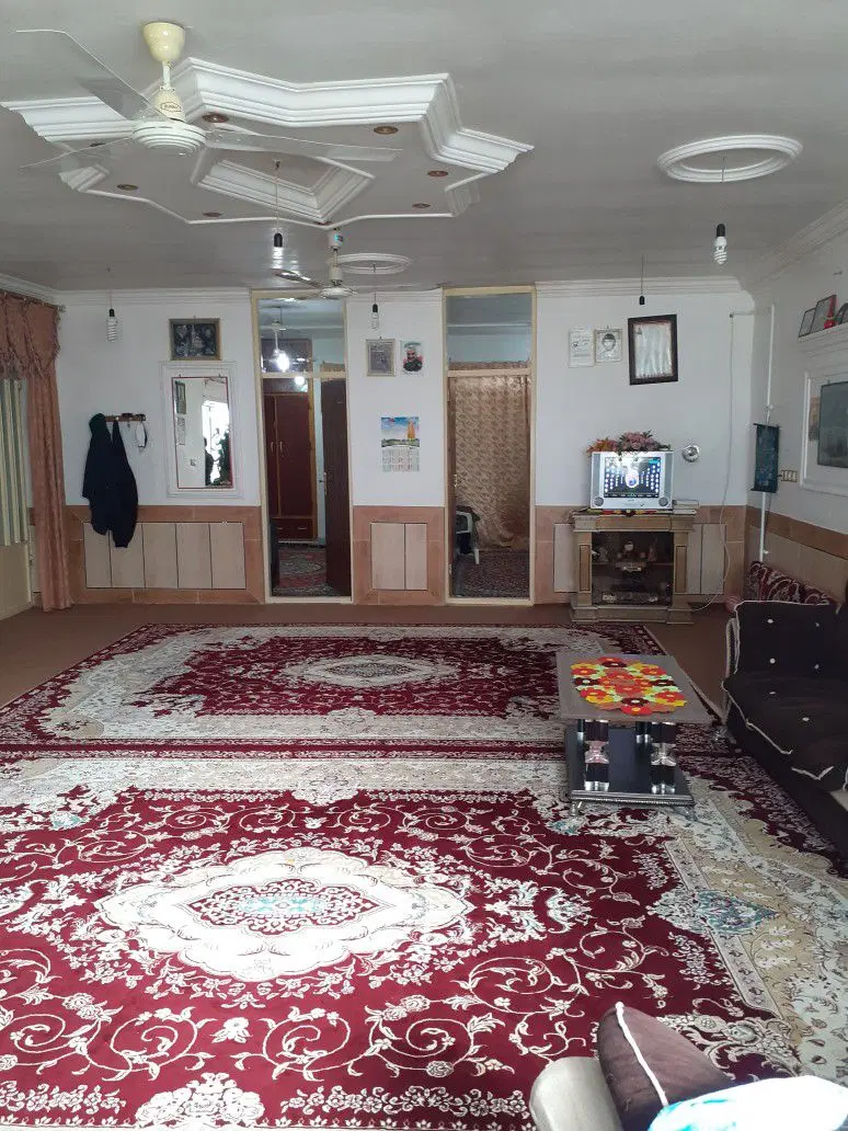 خانه مسکونی ۴ واحد فروش یا معاوضه