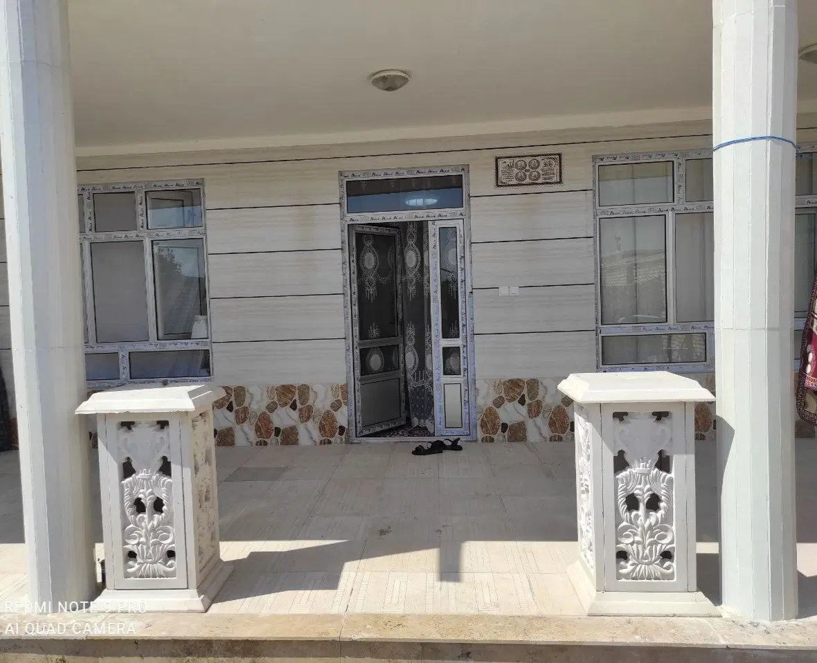 خانه ویلایی دربست در دوازده کیلومتری مرند،باروج