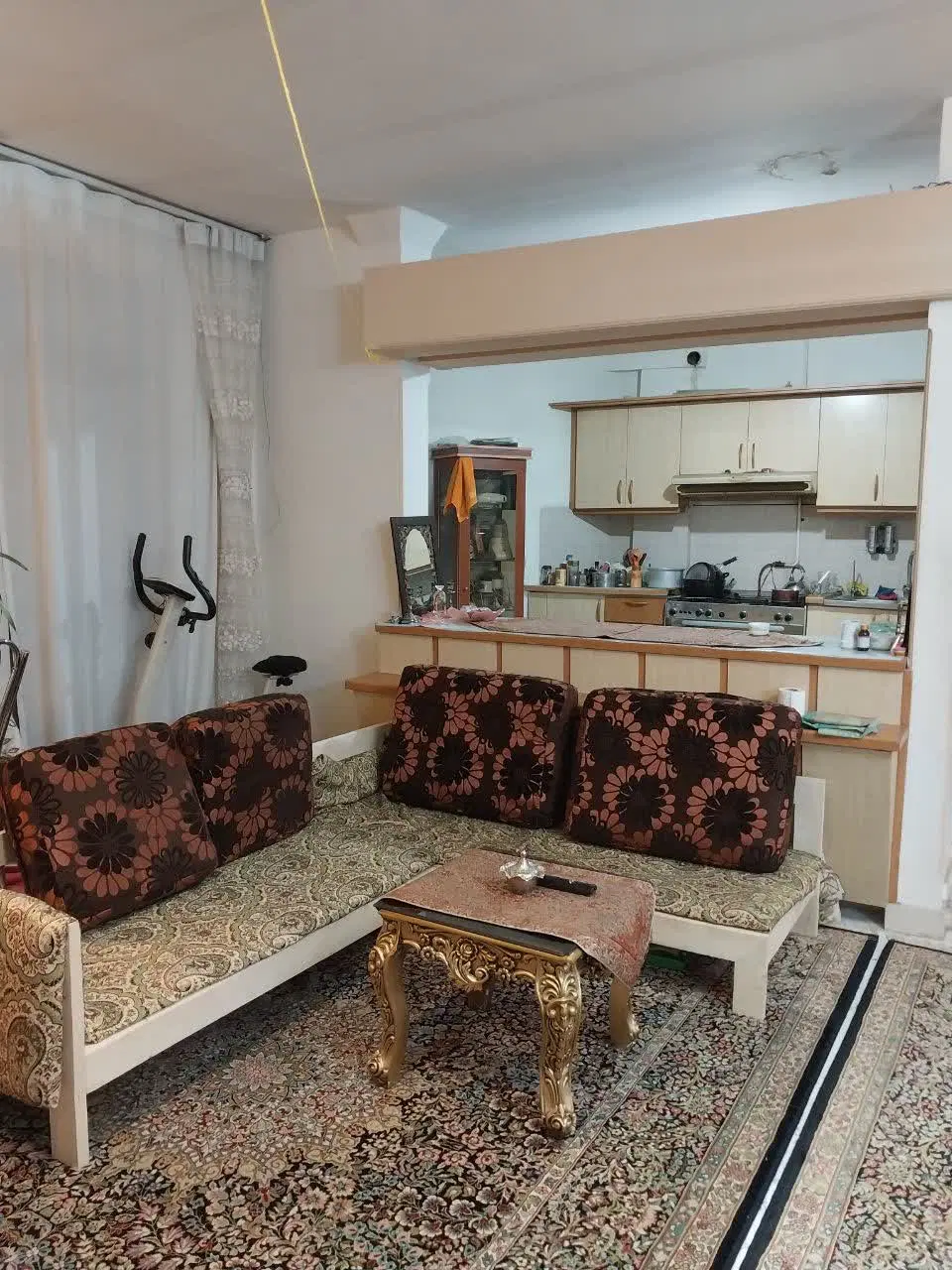 اپارتمان ۱۰۵ متری غرق نور سند تک برگ
