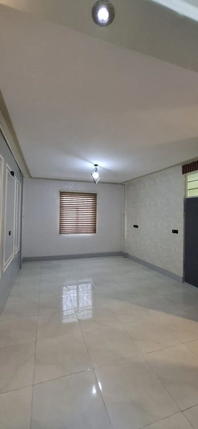 ۱۰۰ متر در دو طبقه دربستی ، این قیمت ۲ واحده باهم