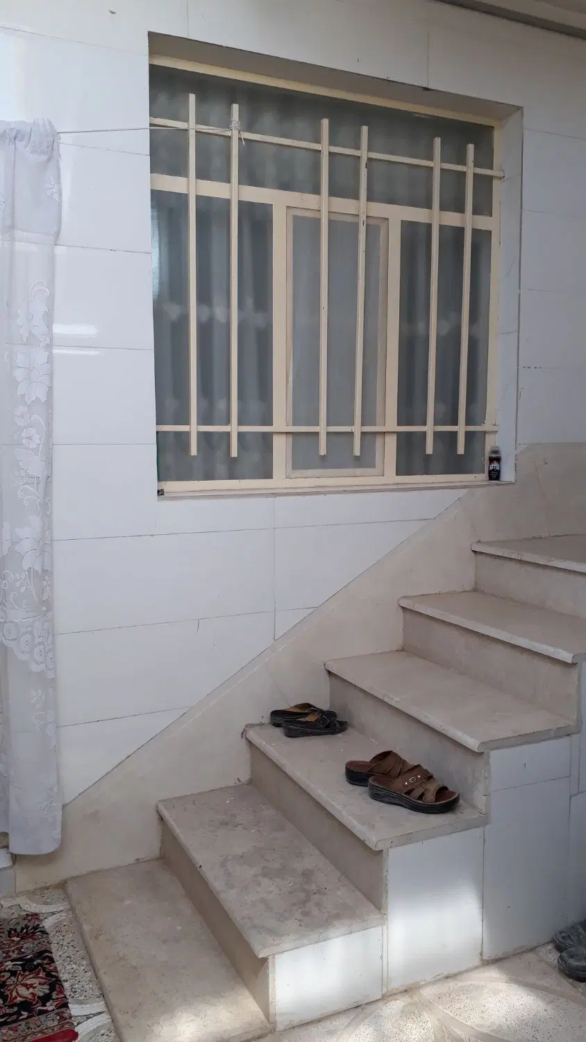 خانه دوطبقه ۱۰۲متری آبباریک