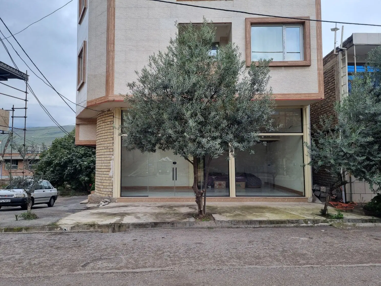 فروش مغازه تجاری سند دار ۴۷ متر شهر توتکابن رودبار