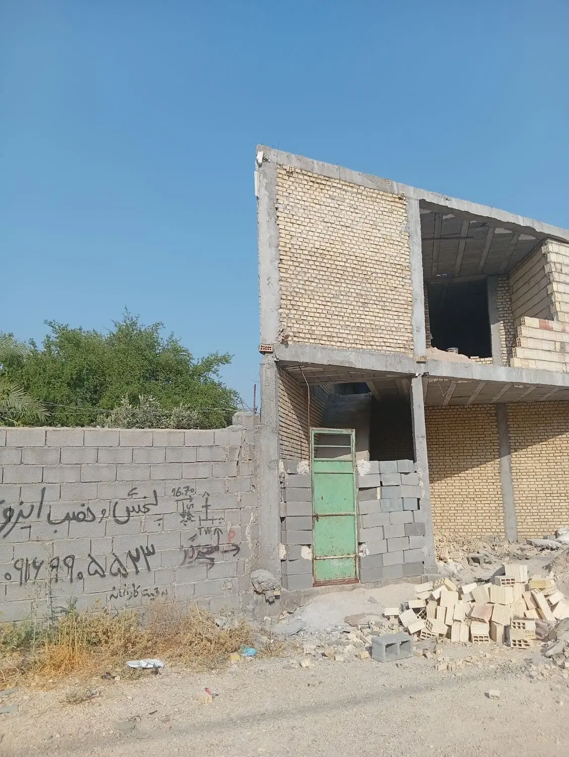 منزل طبقه بالا   نیمه کاره... پشت نمایندگی نیکوه