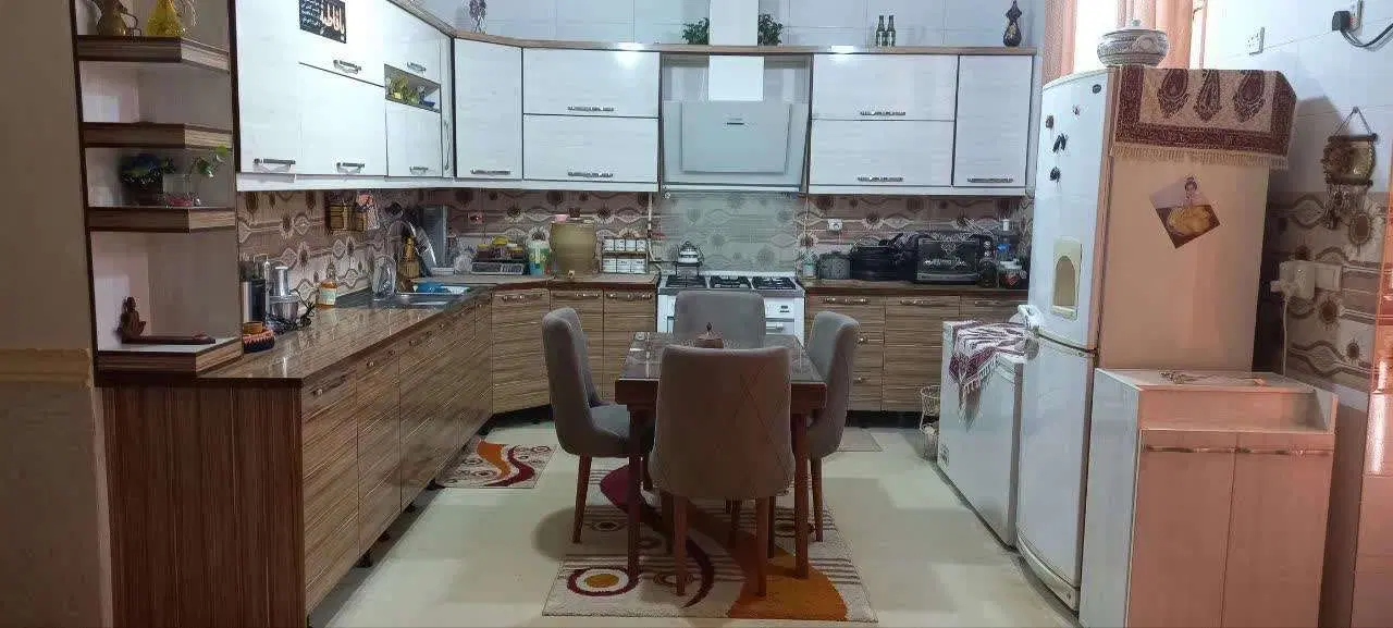 فروشی  ویلایی  رامشیر خ توحید ک فارابی