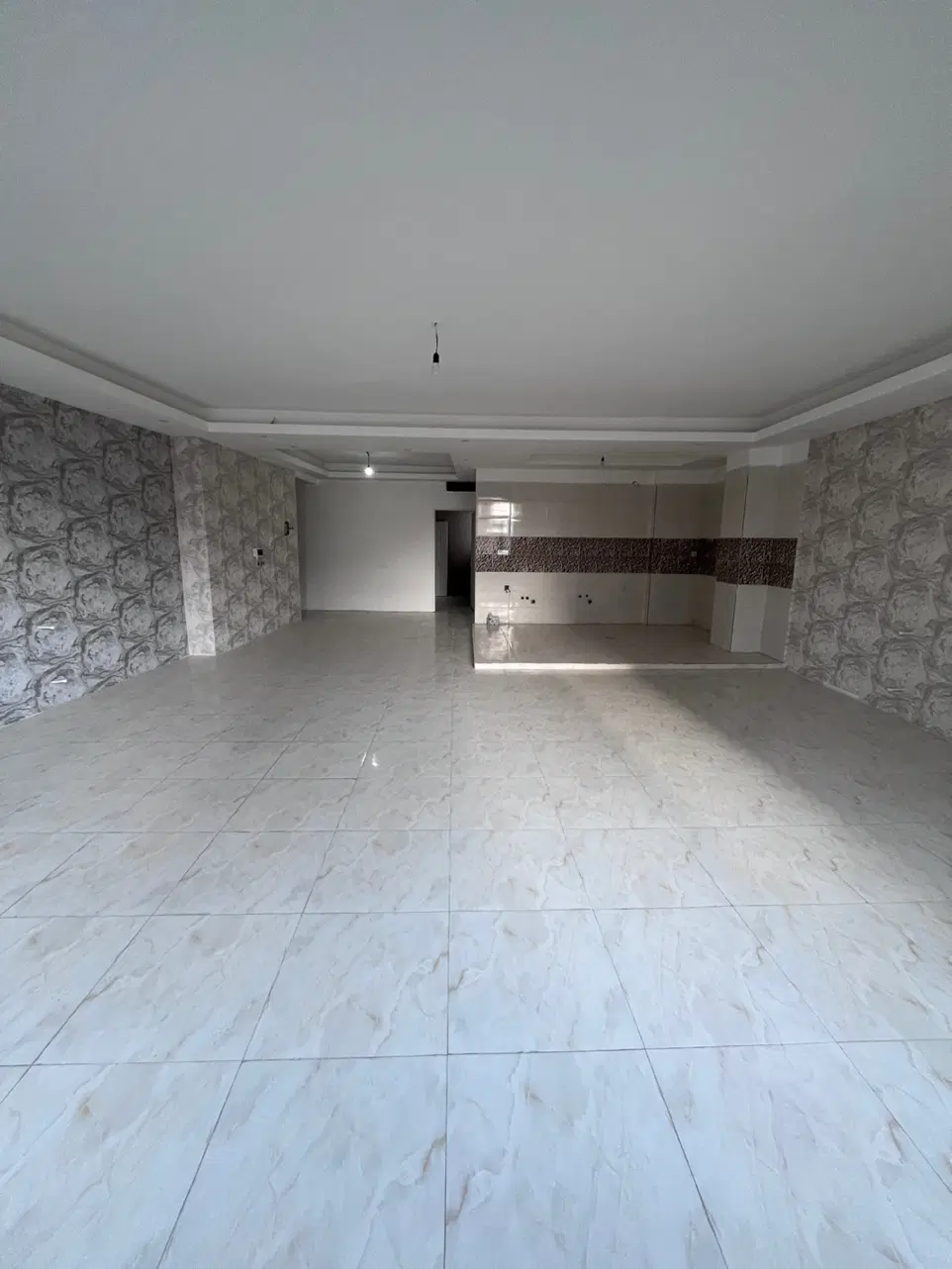 آپارتمان ۱۲۵ متری ۲ خوابه داوری نوساز وکالتی