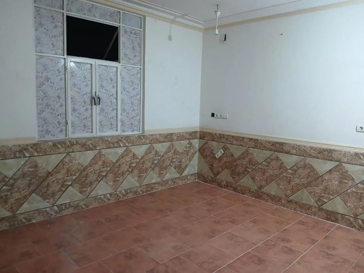 طلبقه بالا اصلی گلزار