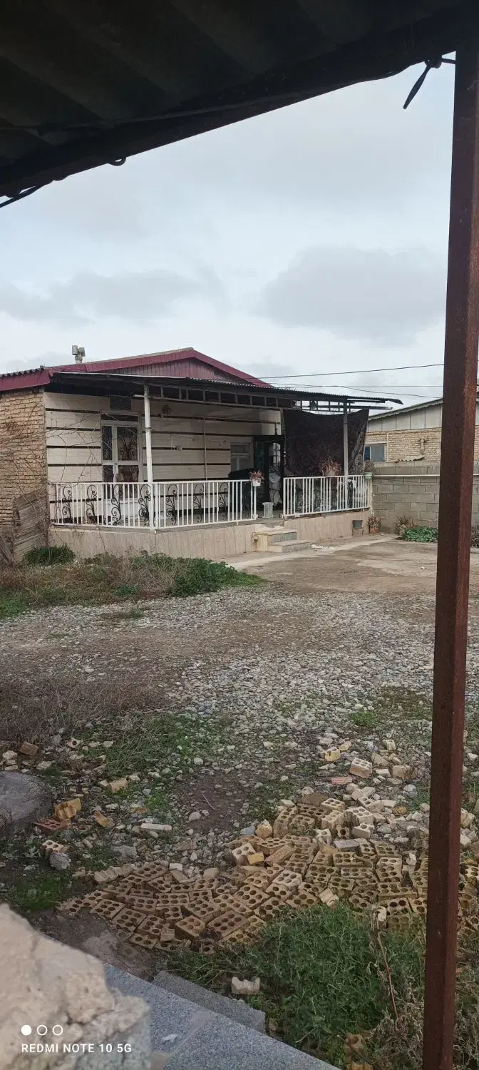 خانه وزمین مسکونی