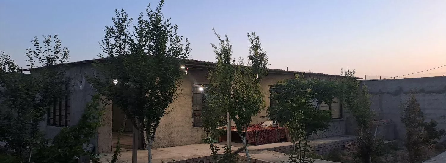 فروش باغچه ۳۰۰ متری