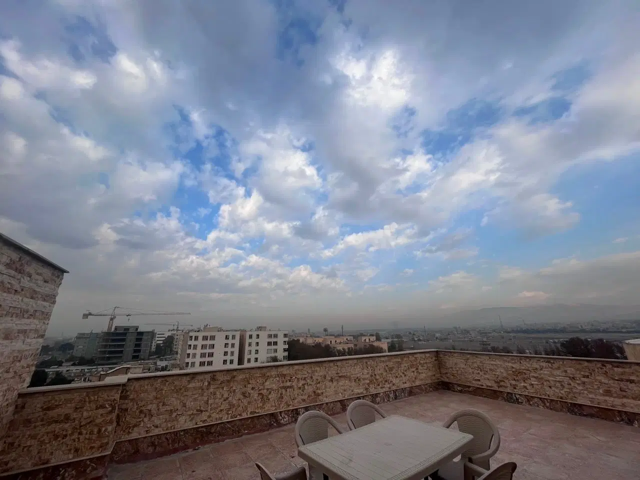 پنت هاوس واقع در گلشهر کرج