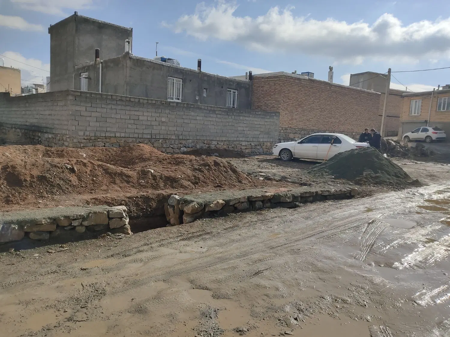 یک قطعه زمین مسکونی در قلیان