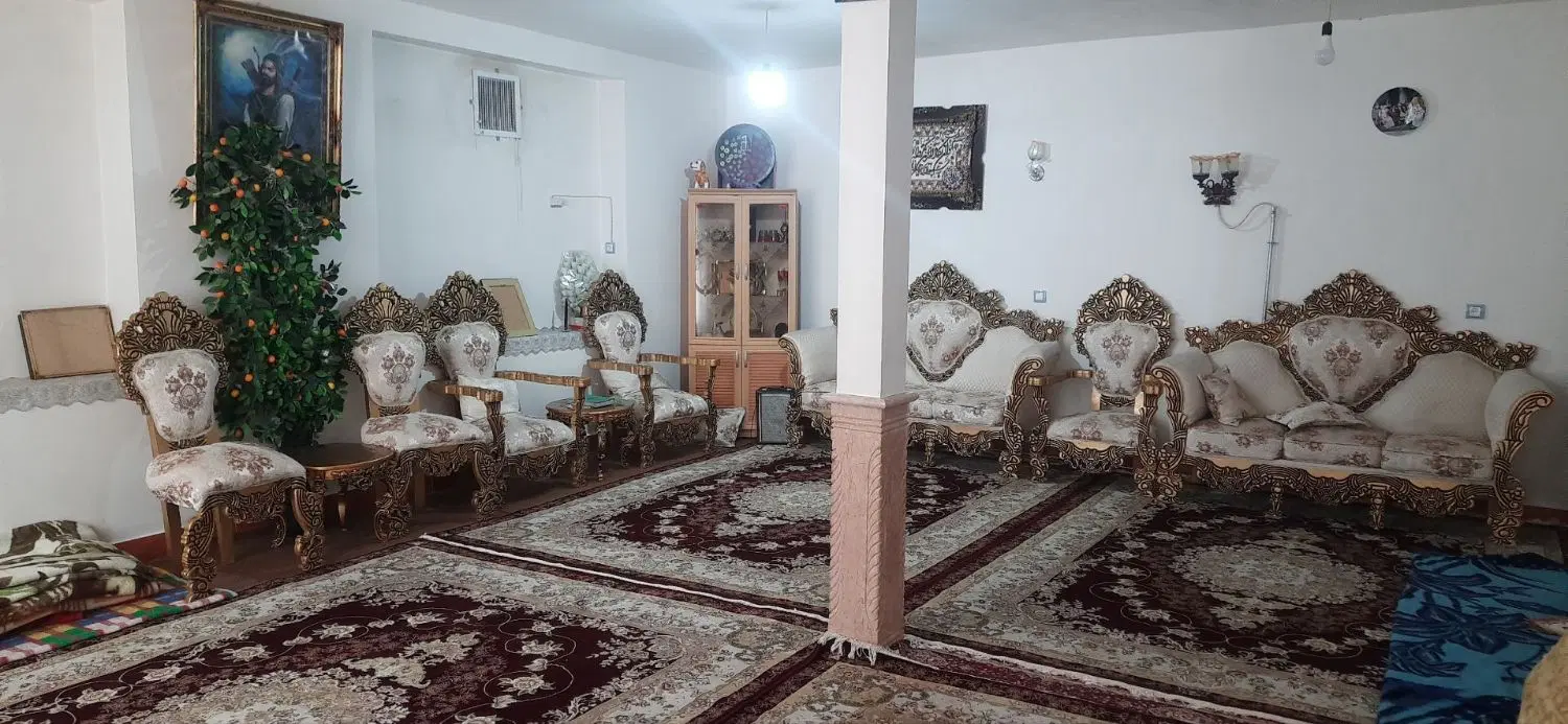 حیات مسکونی