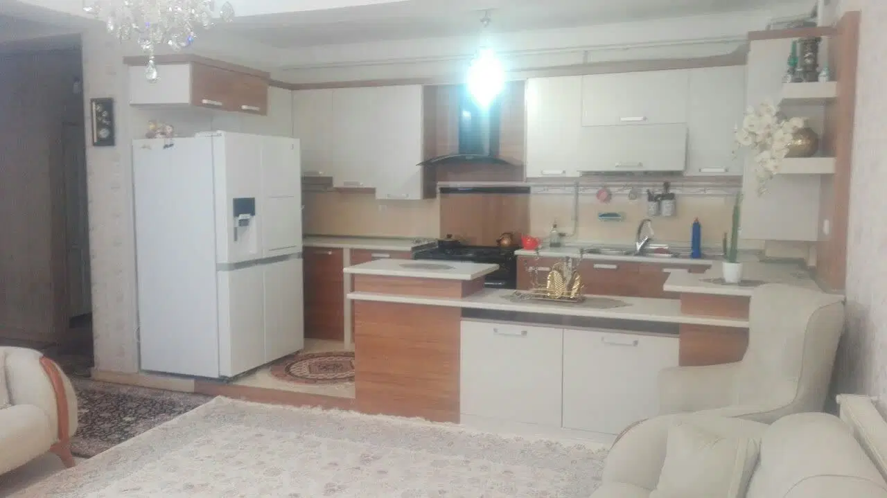 فروش آپارتمان  82متری