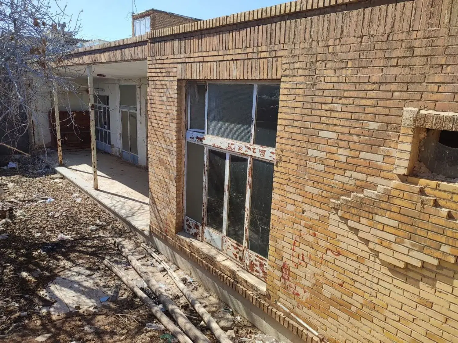 زمین مسکونی 238متری سنددار
