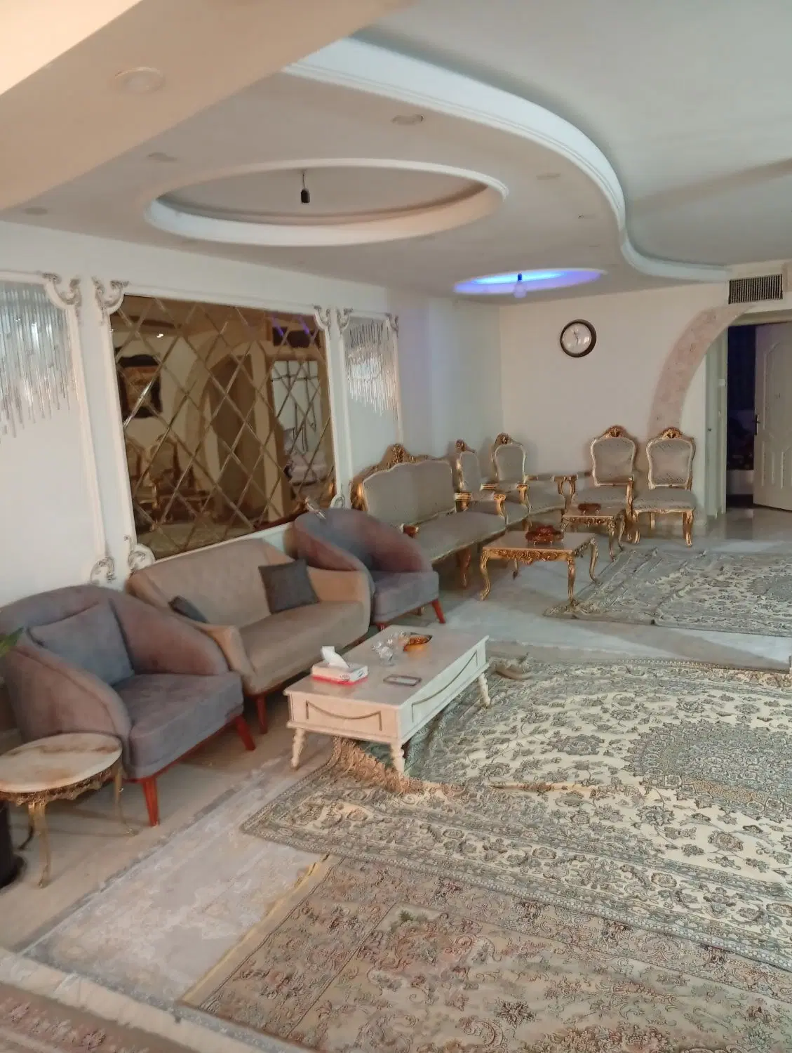 ۱۴۰ متری طبقه اول
