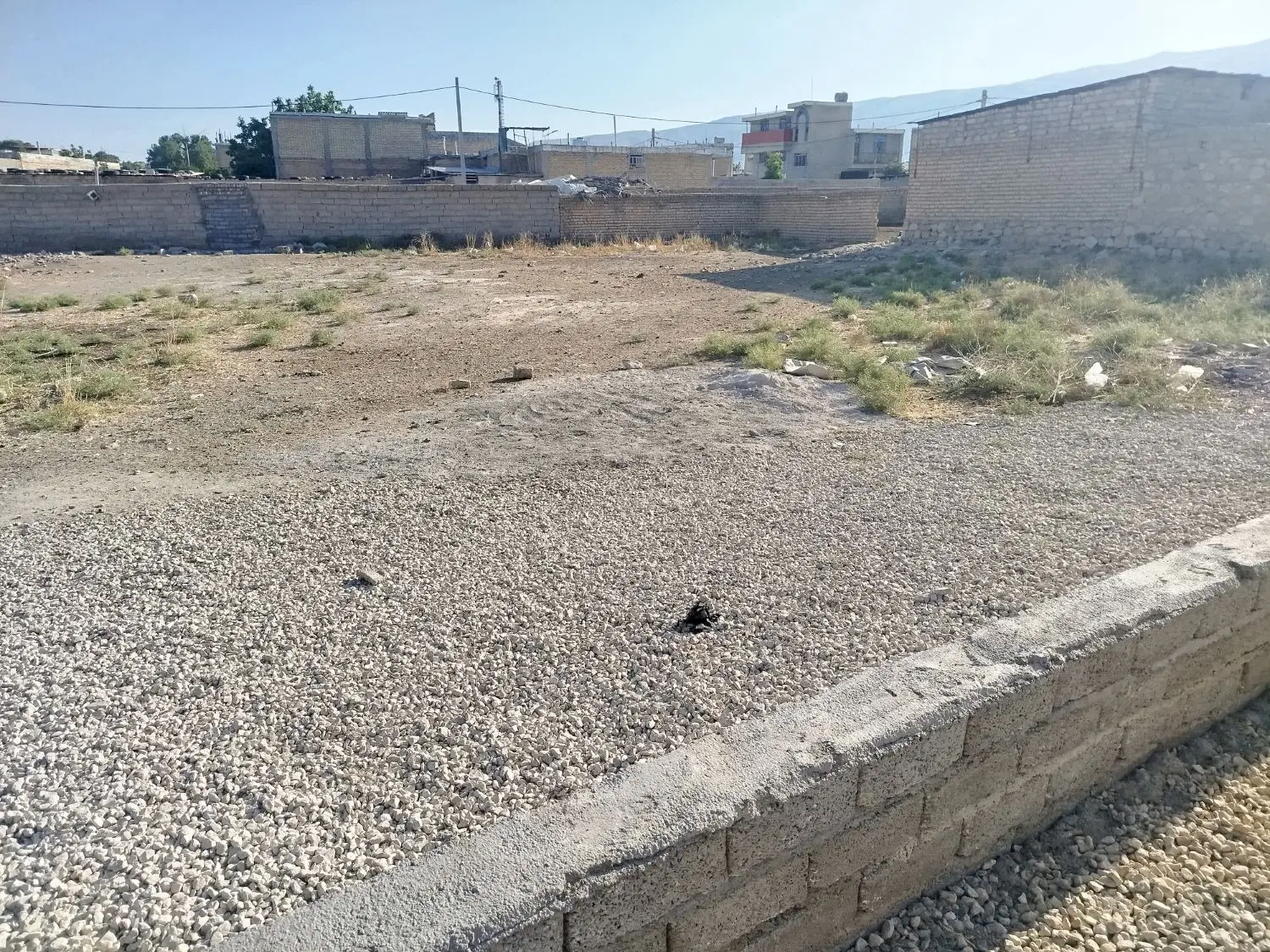 زمین مسکونی