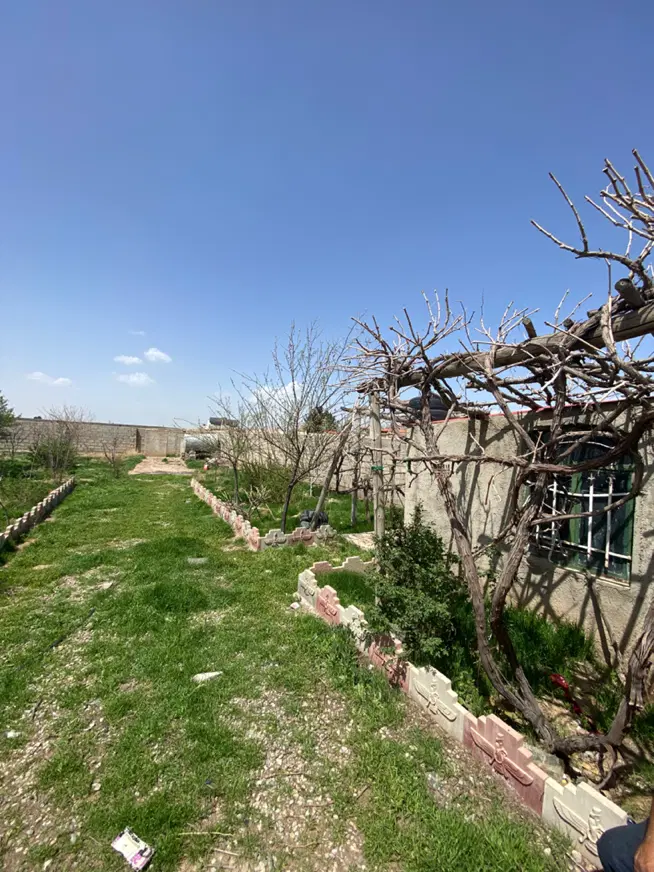 زمین ویلایی چهاردیواری چسب بافت