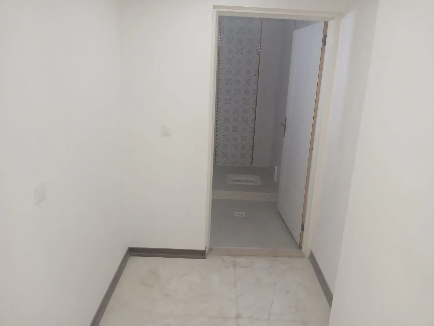 فروش یاتهاترپنت هاوس۴خواب۲۵۵متری دانشگاه۱۵