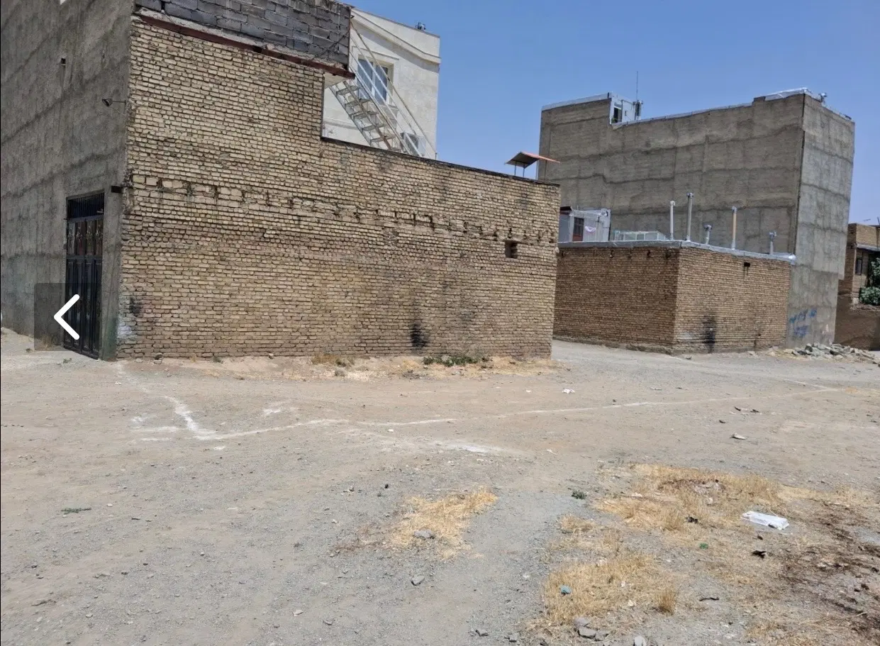 فروش فوری زمین خوش موقعیت مناسب سرمایه گذاری وساخت