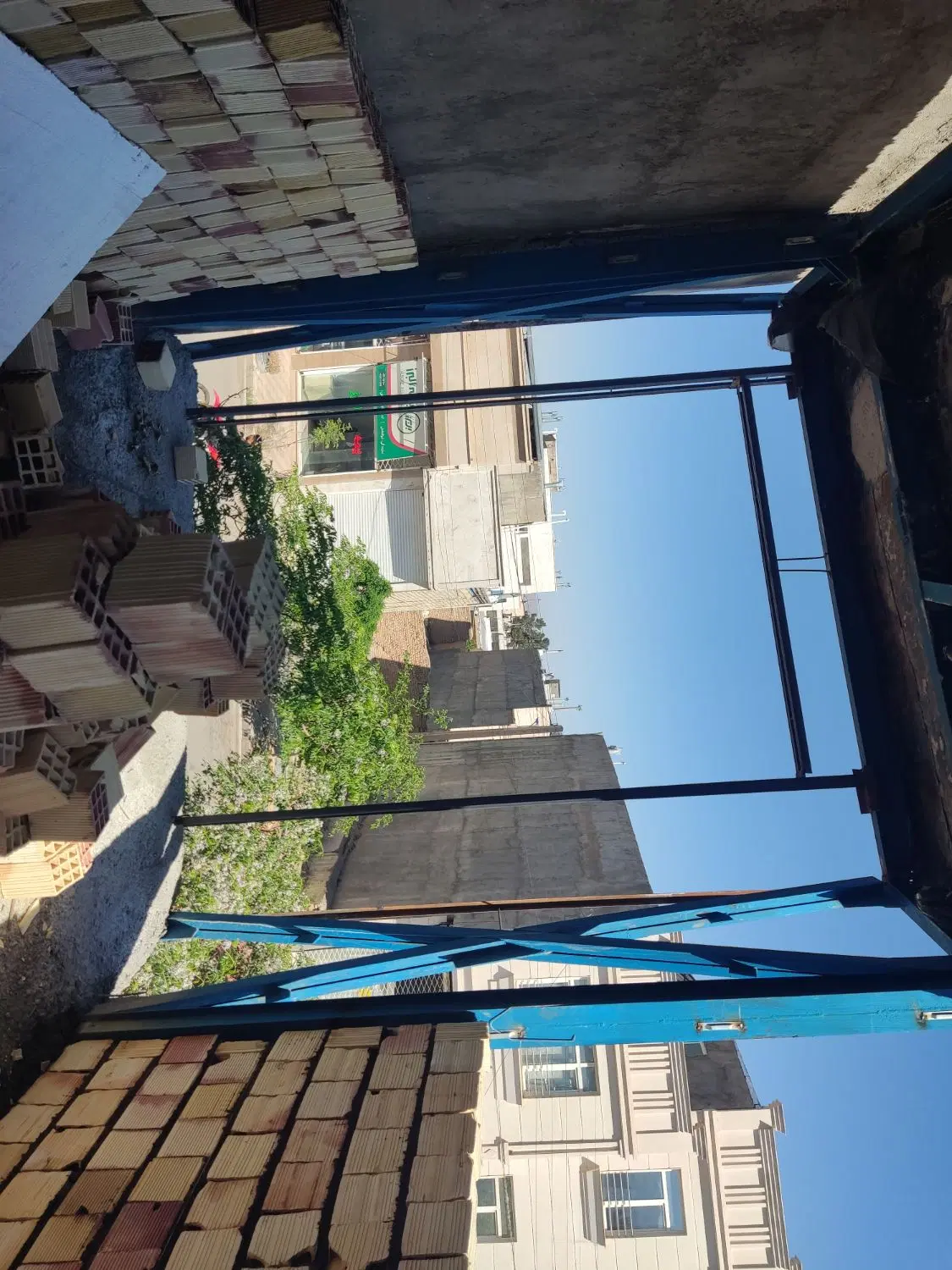 مغازه حاشیه جانبازان