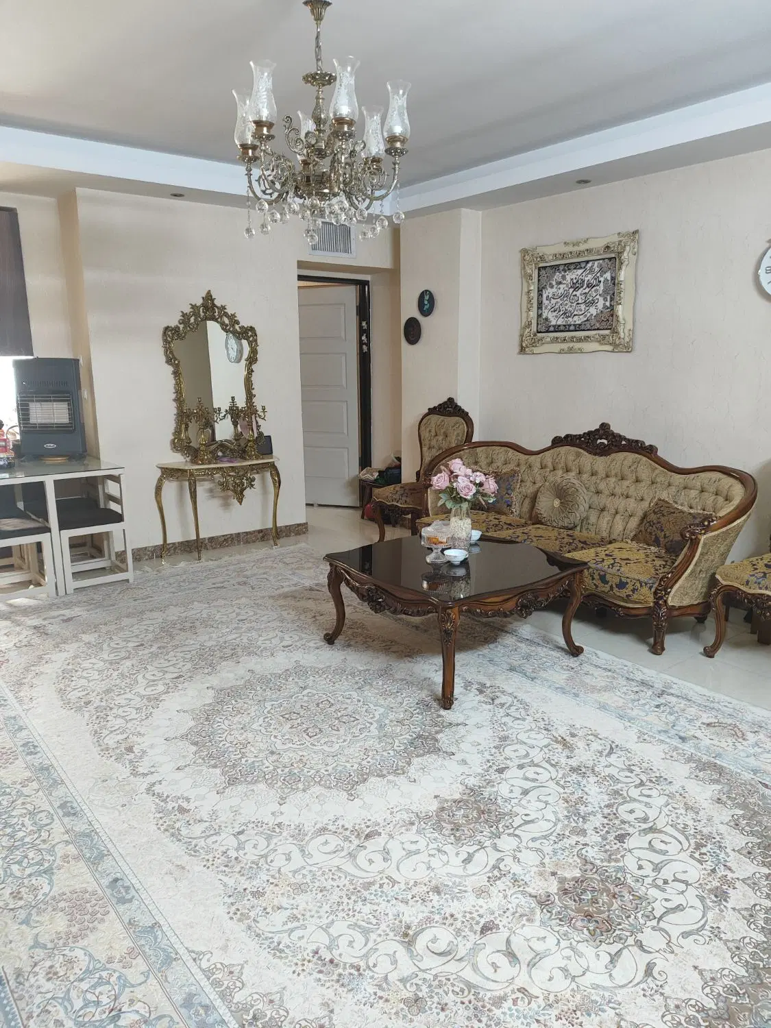آپارتمان 64 متری هفده شهریور