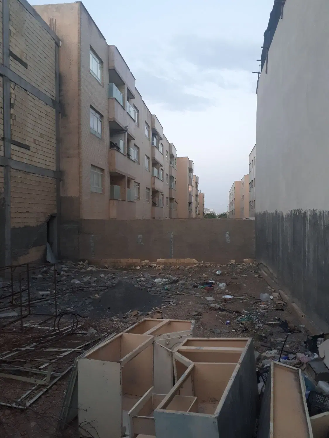 فروش زمین مسکونی تجاری امیرآباد نجف‌آباد