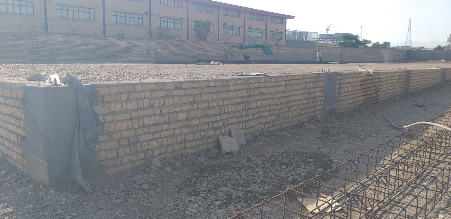زمین صنعتی چهار باغ دکتر حسابی چهار دیواری