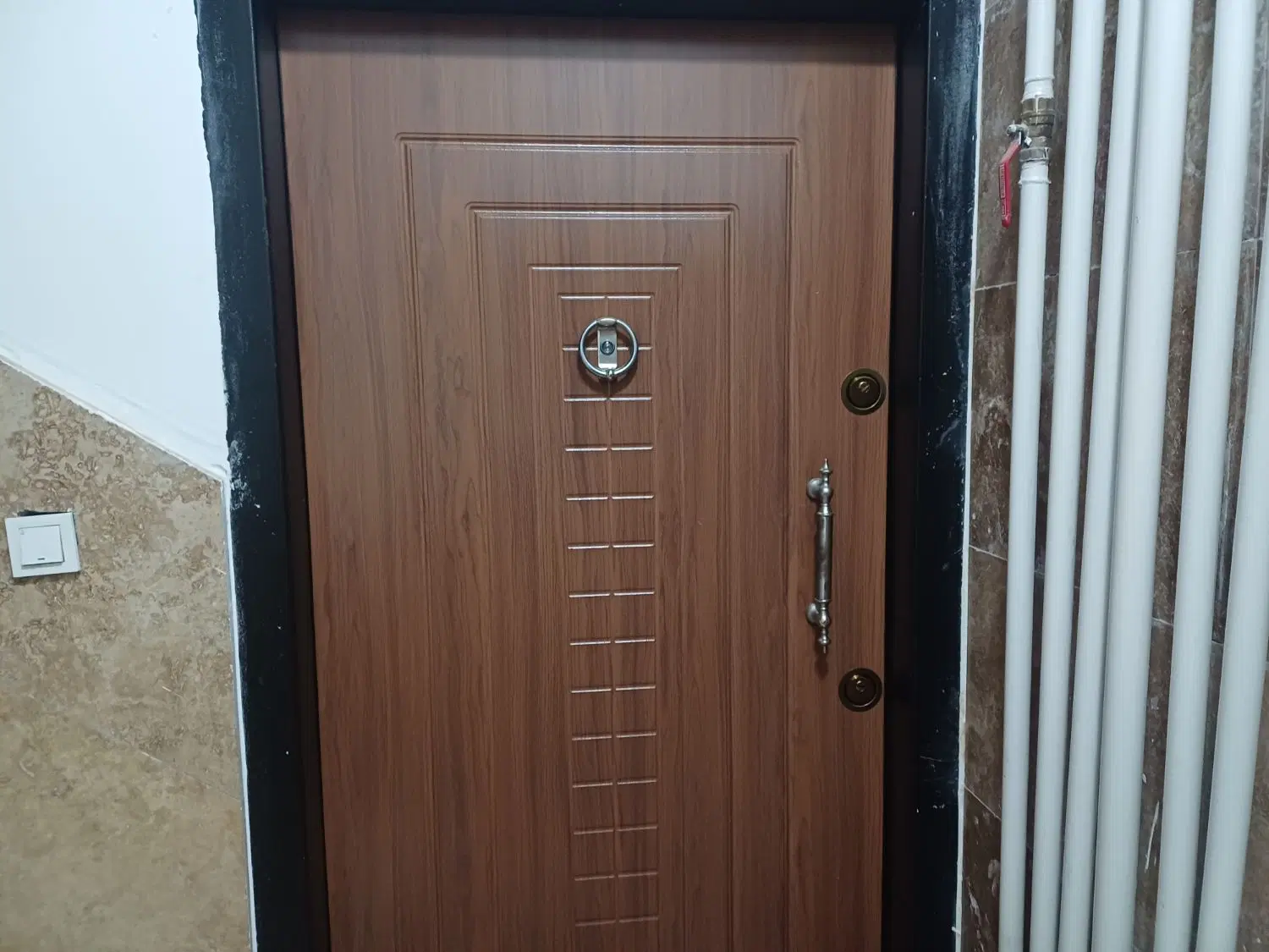 یک واحد اپارتمان نسق بنچاق ۱۲۰متری