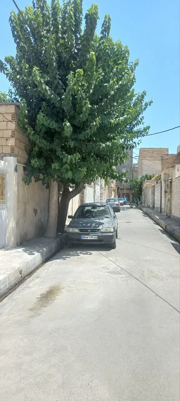 خانه حیاط دار ۳۰ متری