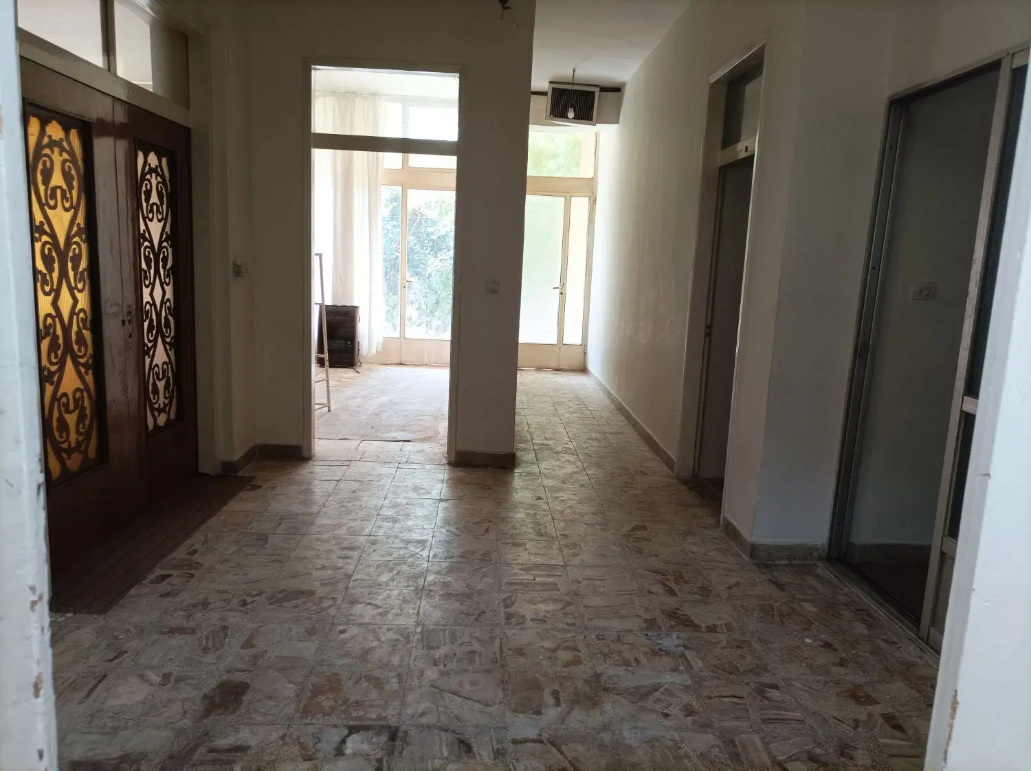 ۱۷۰ متر کلنگی قابل سکونت،۲خوابه،کهندژ
