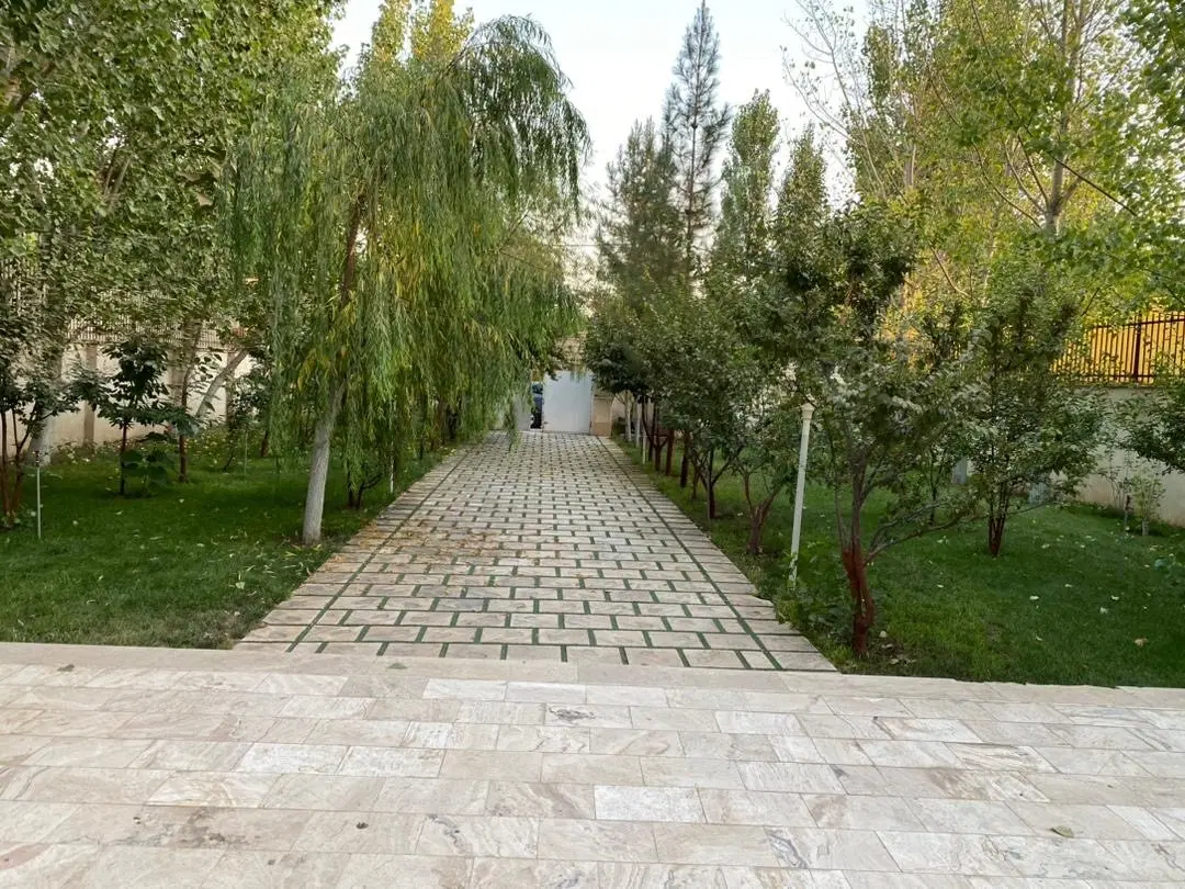 ویلا  کردان(بهارک)