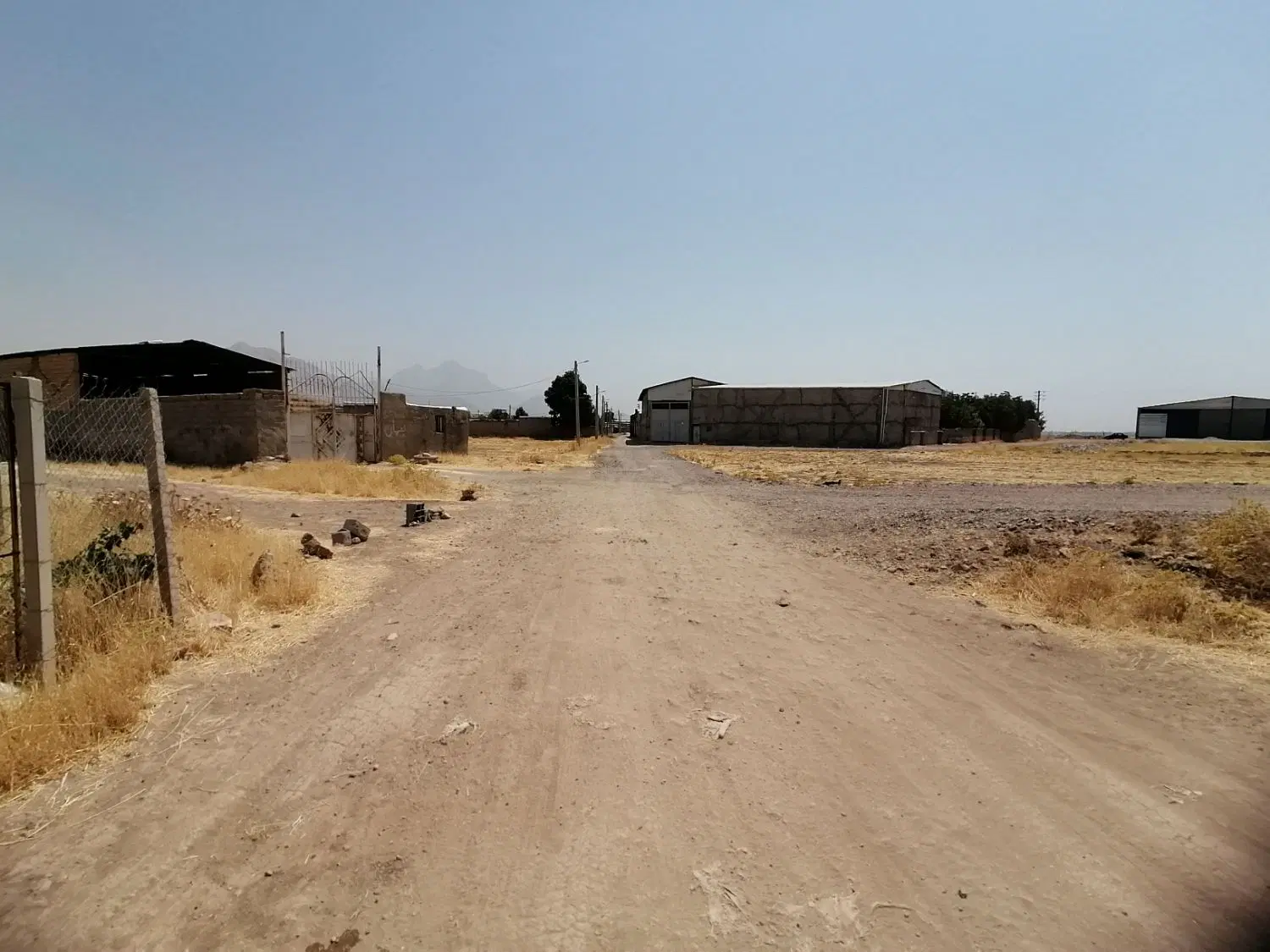 زمین روستای دوستوند مناسب سوله معاوضه