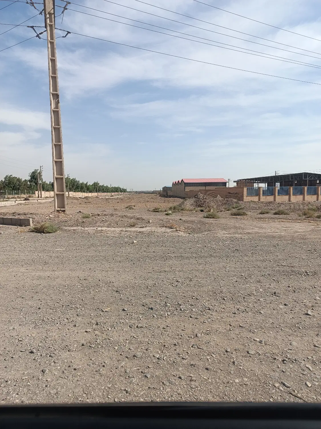 زمین 300متری کارگاهی