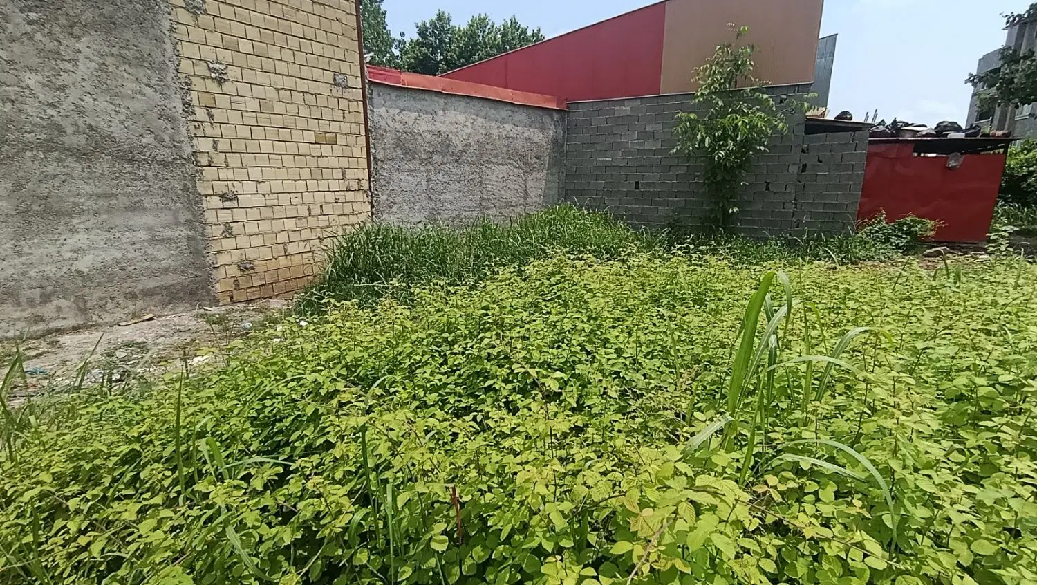 زمین مناسب مغازه یا انبار