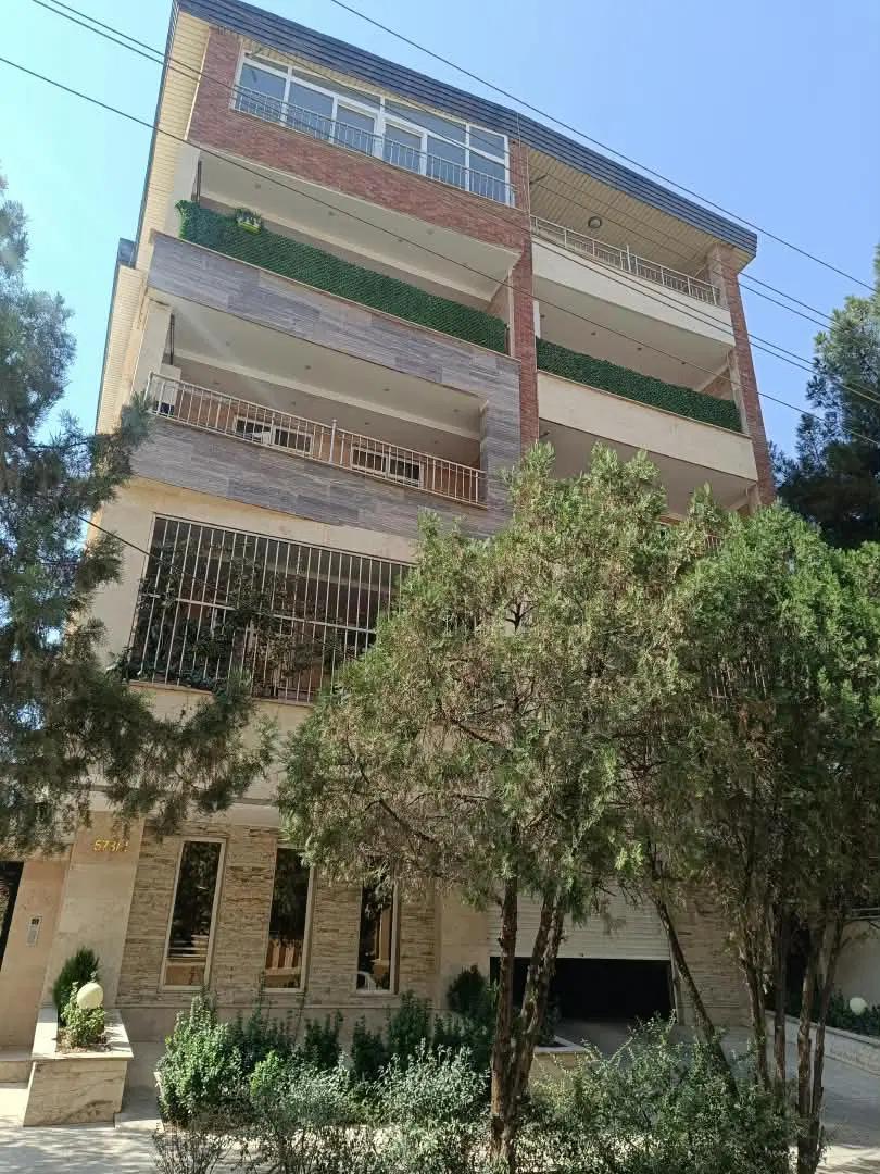 فروش آپارتمان ۱۲۰ متری فاز ۱ مهرشهر
