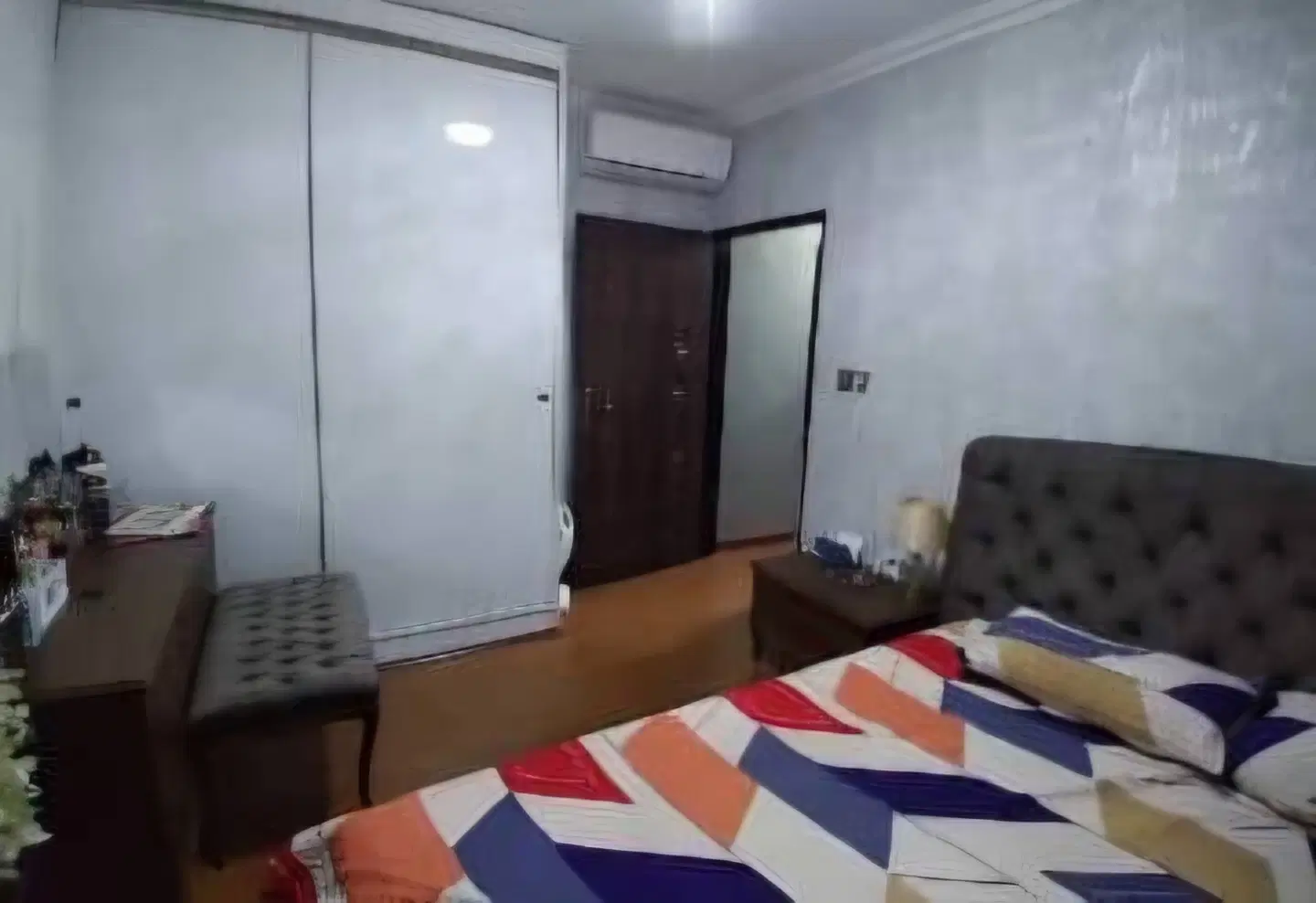 فروش 2 خوابه 71 متری آزادگان پلاک یک
