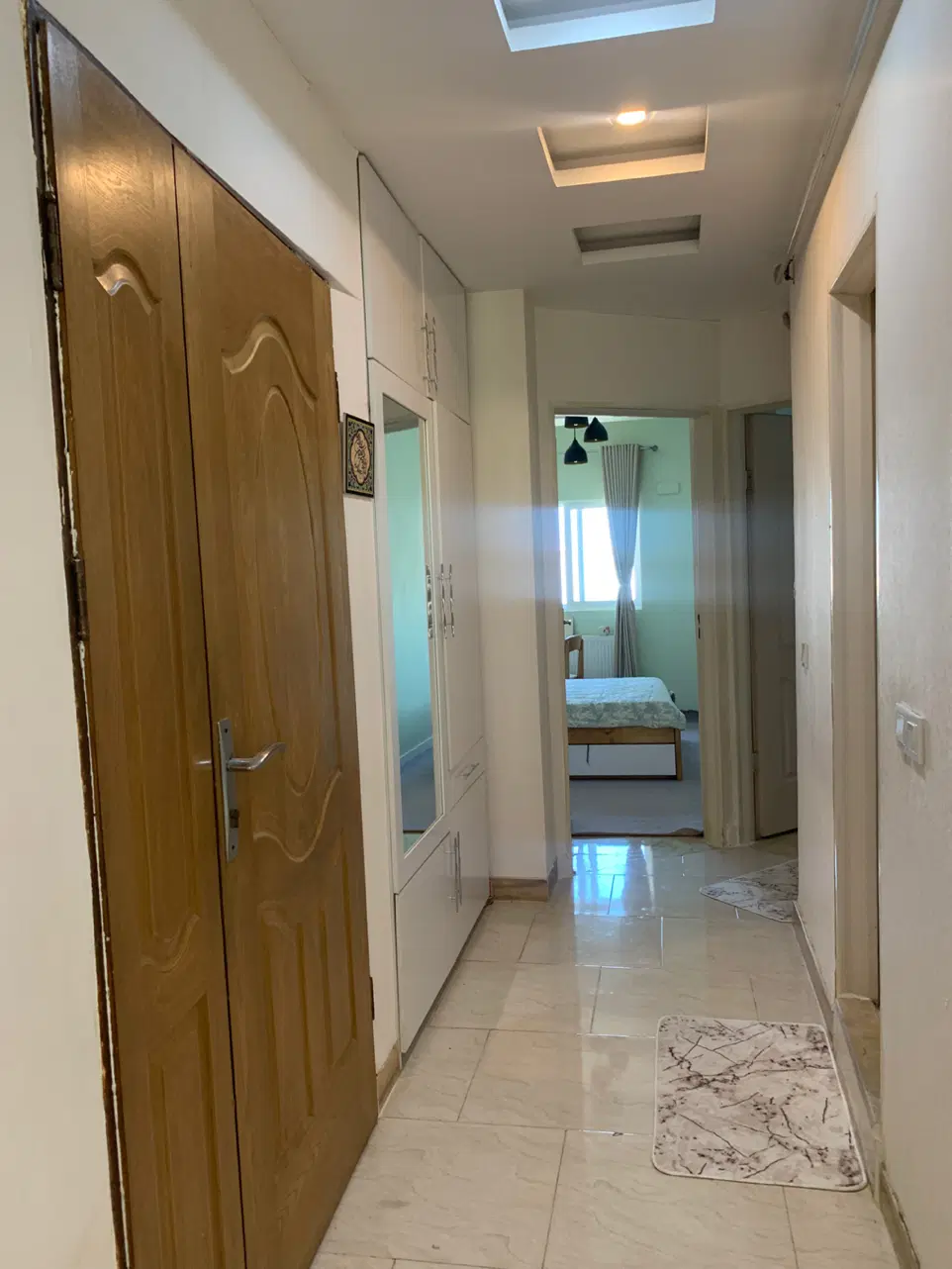 اپارتمان طبقه۴ هنرستان