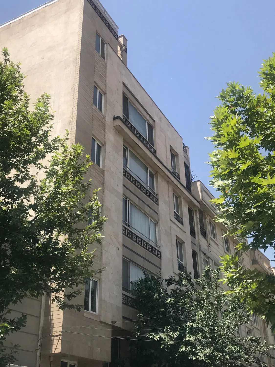 رهن ۷۳ متری دو خوابه