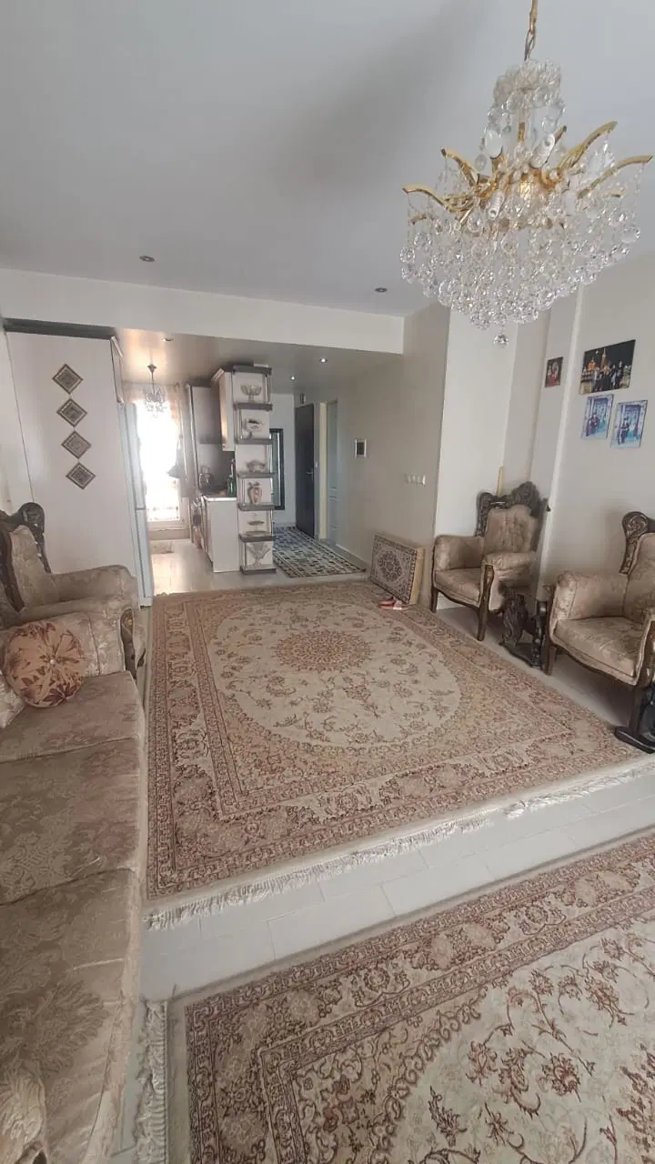 ۷۵ متر دوخوابه با آسانسور ایران خودرو فاز ۳