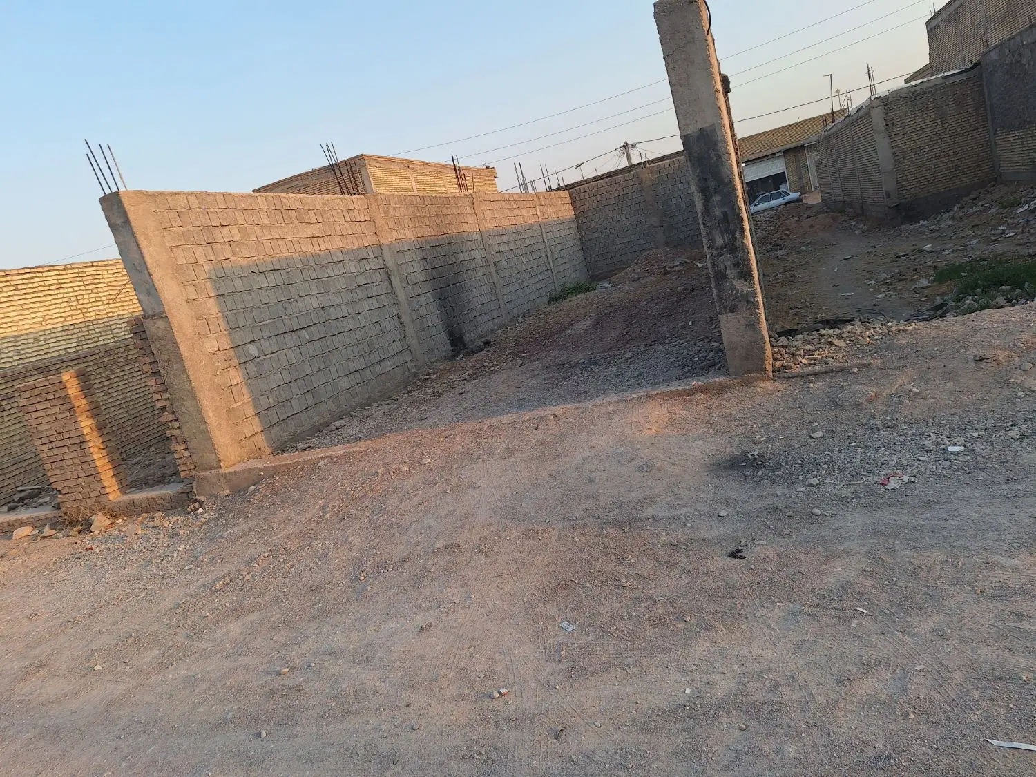 زمین فروشی پیام نور